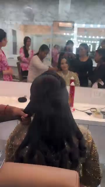 Makeup academy class